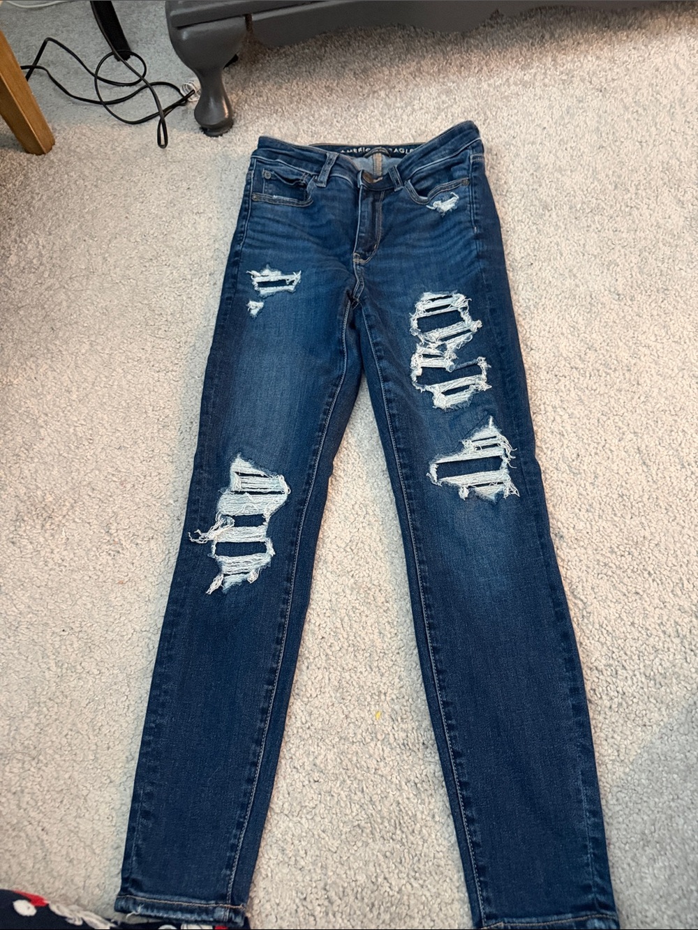 American Eagle Outfitters Distressed Dark Blue Skinny Jeans - Women